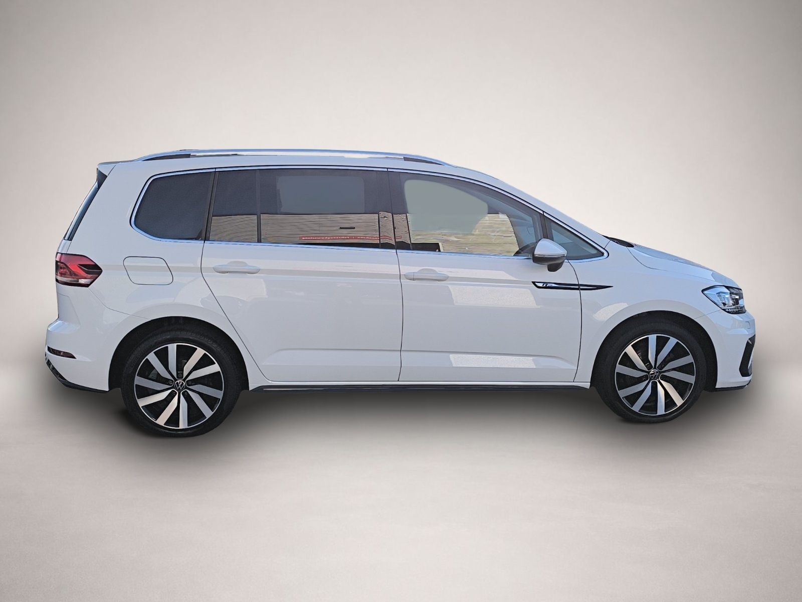 Fotografie 8 des Volkswagen Touran 1.5 TSI DSG Highline AHK NAVI LED RFK