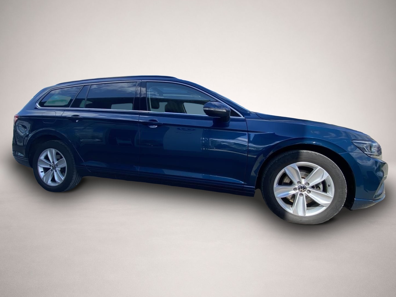 Bild 6 Volkswagen Passat Variant 2.0 TDI DSG Business HARMAN-KARDO