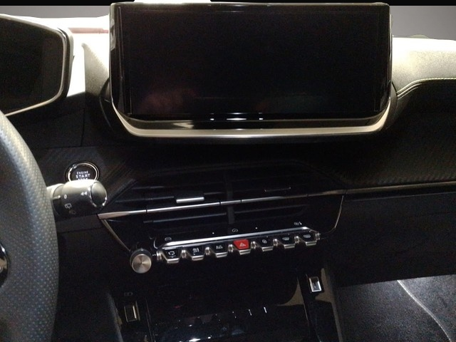 Bild 8 Peugeot 2008 GT Navi 360 Kamera LED Klimaautom Keyless