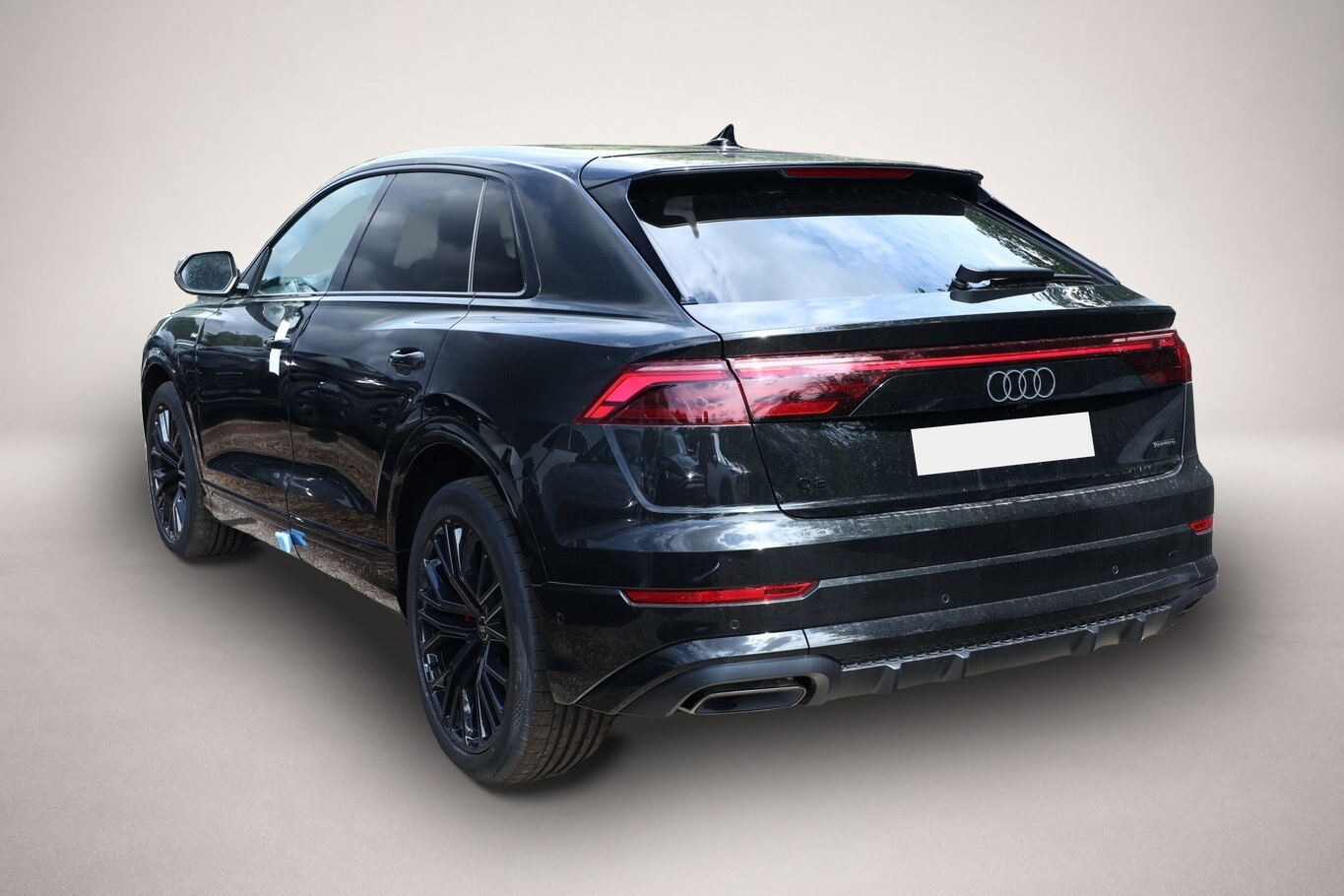 Bild 4 Audi Q8 2xS line AssistenzP+ 22Z Laser Pano B&O Klim4