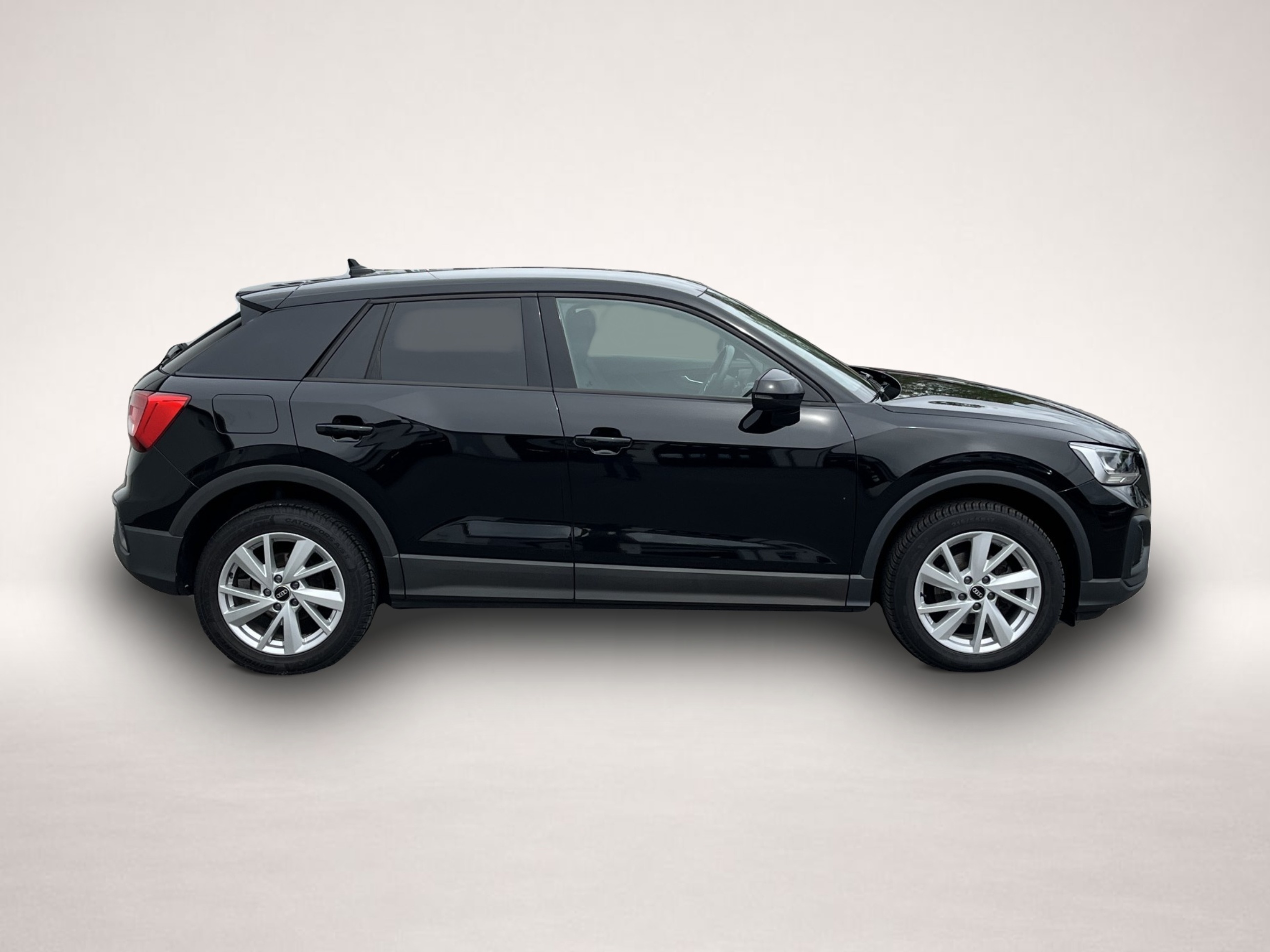 Fotografie des Audi Q2 35 1.5 TFSI S tronic 17 Zoll Kamera Navi el.K