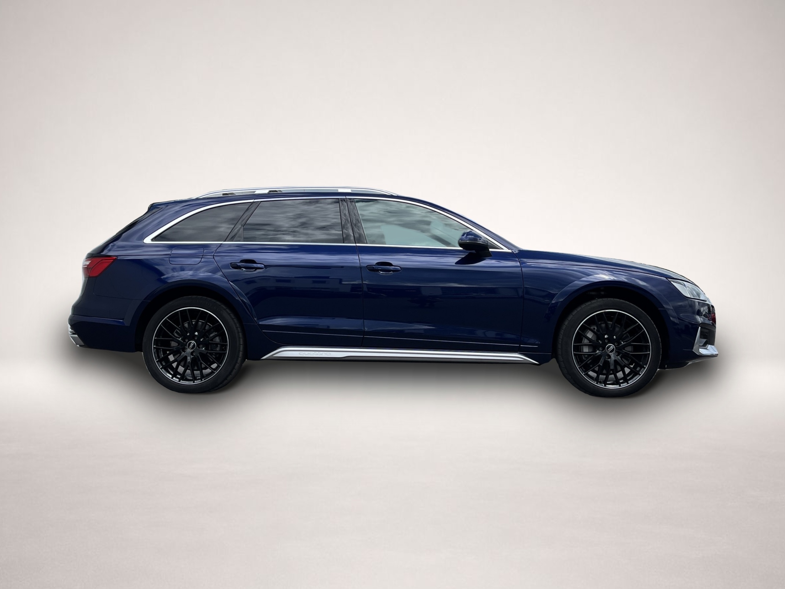 Bild 4 Audi A4 allroad 2.0 TFSI quattro S tronic AHK Navi LE