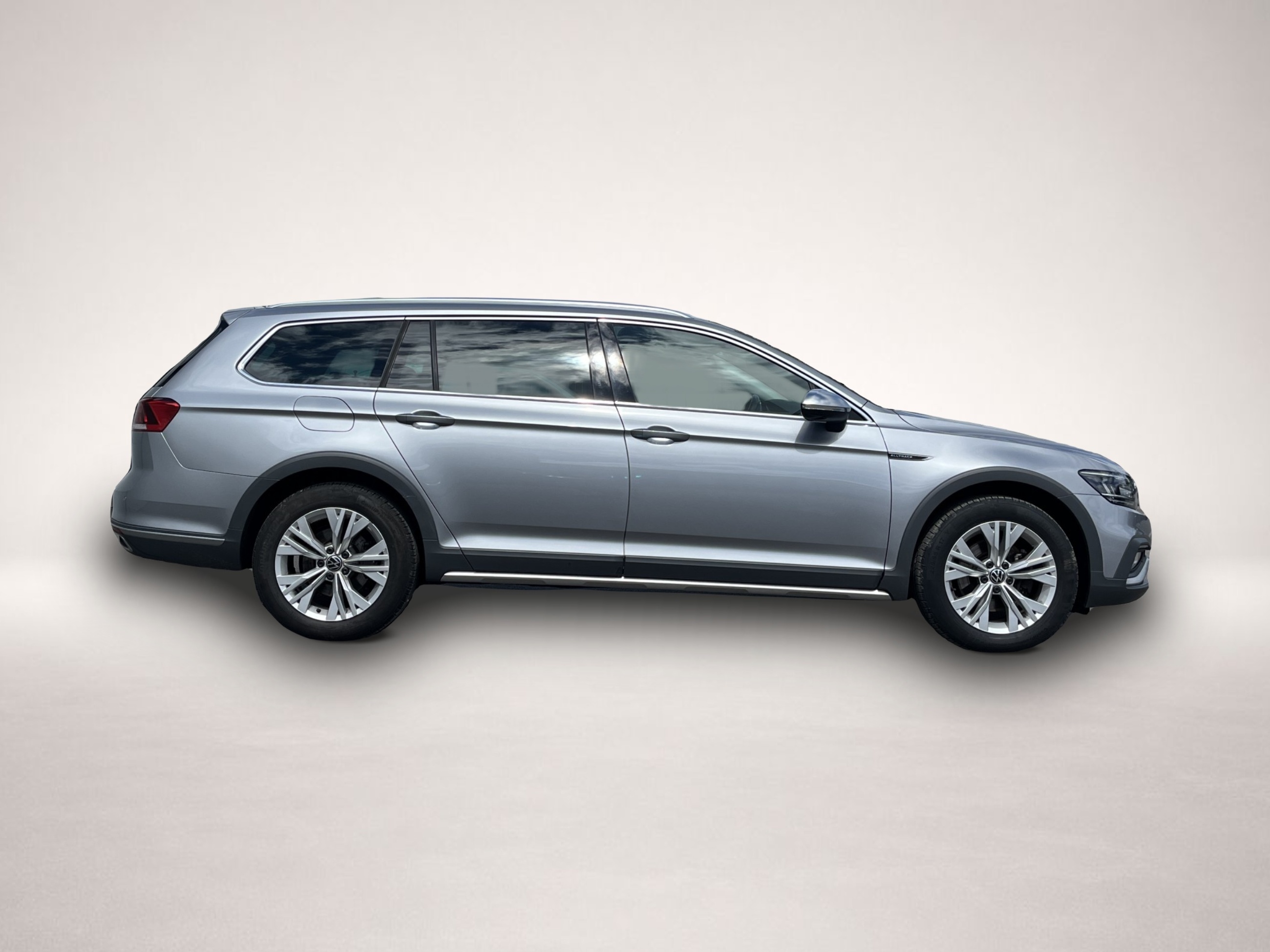 Bild 3 Volkswagen Passat Alltrack 2.0 TDI DSG 4Motion AHK Navi Are