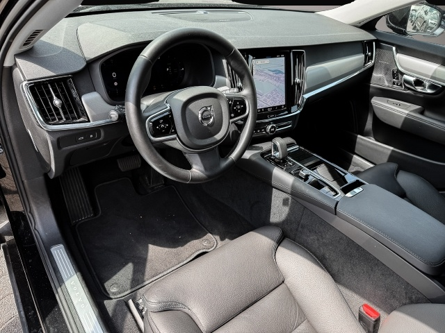Volvo V90 V90 Kombi Core Recharge Plug-In Hybrid AWD Stand - Thumbnail 4