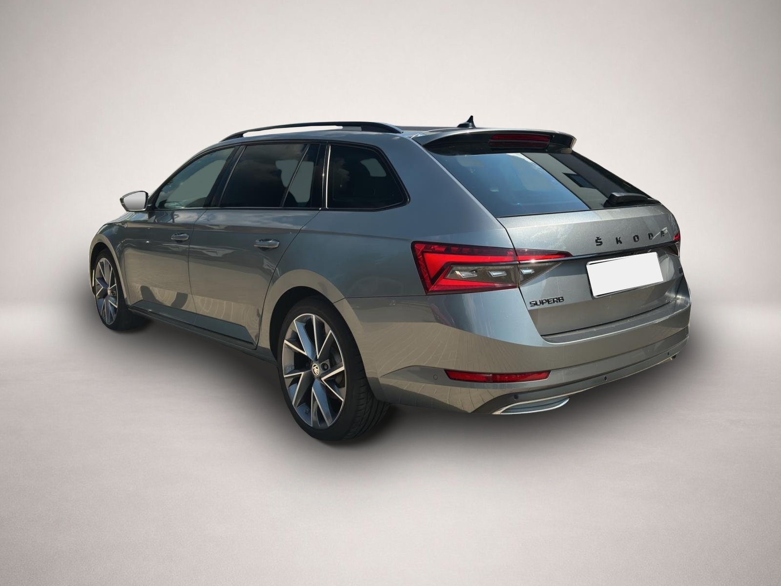Bild 4 Skoda Superb Combi 1.4 eHybrid DSG Sportline STANDH AH