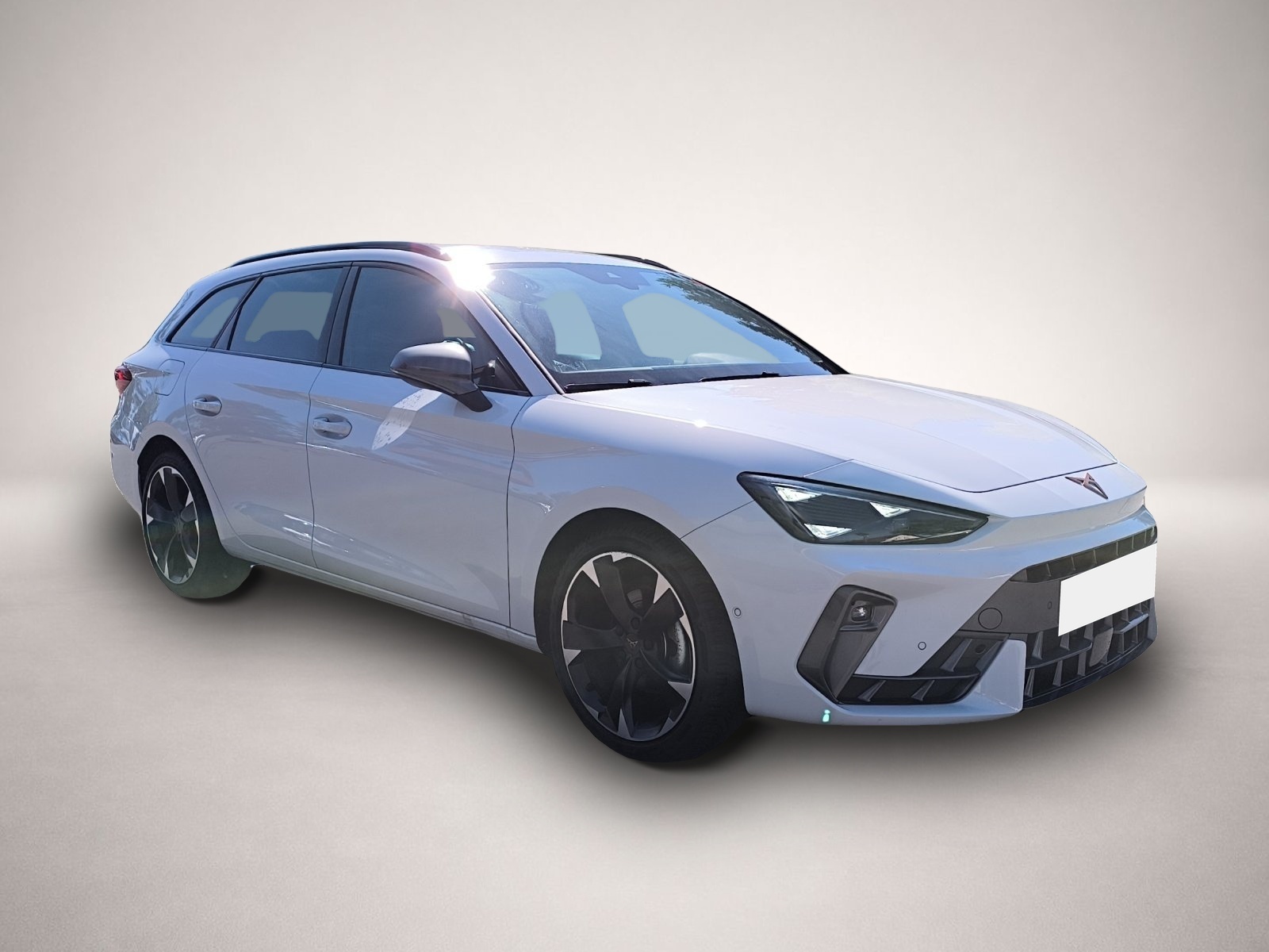 Fotografie 1 des Cupra Leon SP 1.5 eTSI DSG 5-J-G NAVI ACC KESSY 18LM R