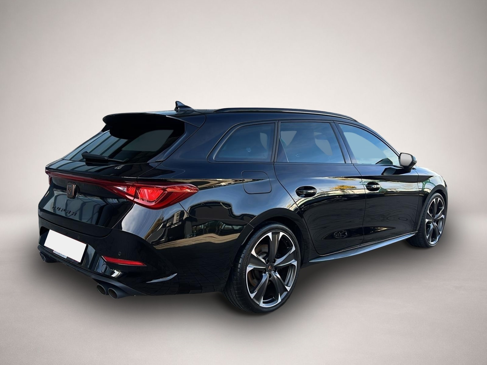 Fotografie 5 des Cupra Leon Sportstourer 2.0 TSI DSG 4Dr. VZ PANO DCC N