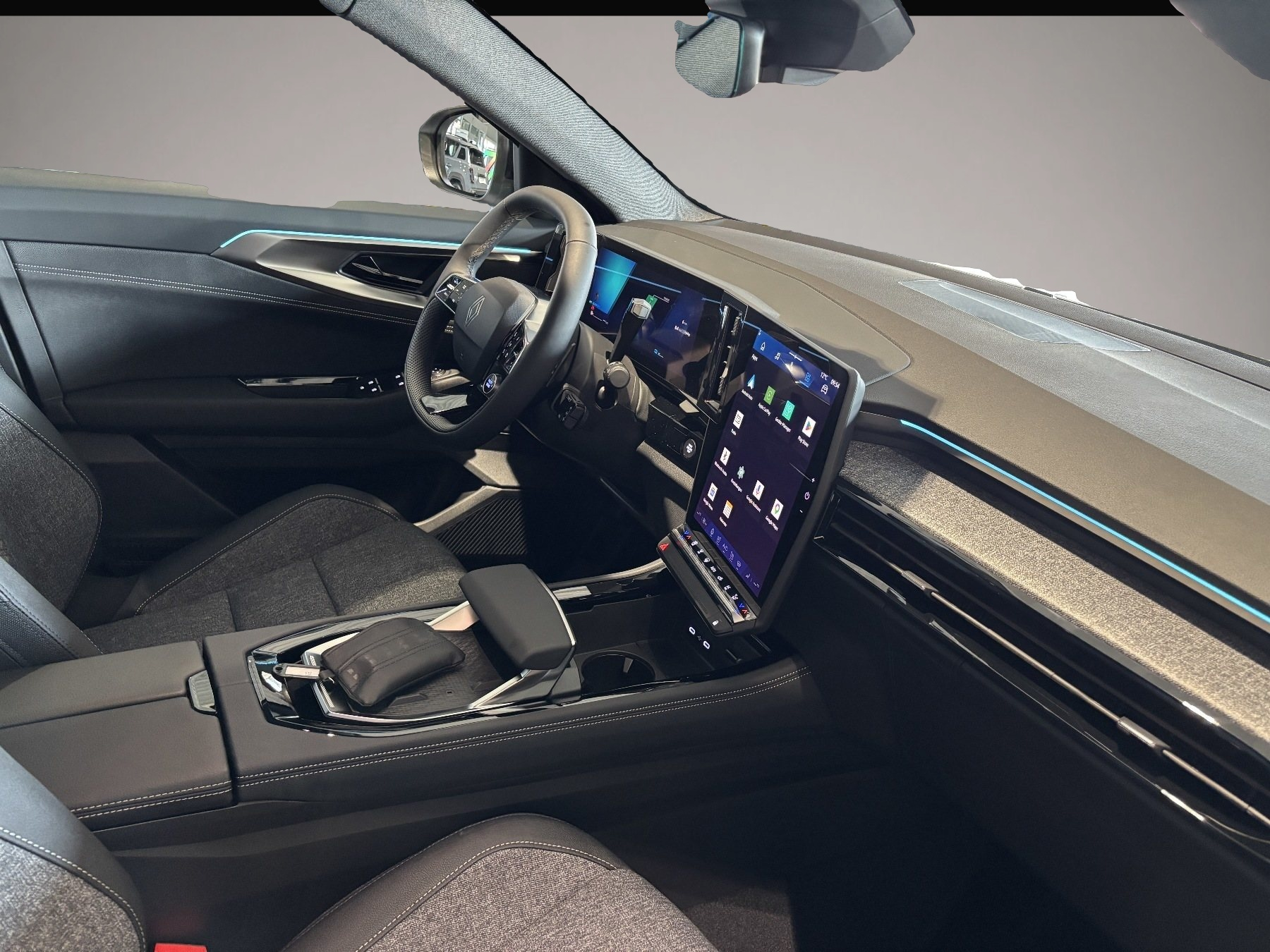 Fotografie 4 des Renault Austral Techno Full Hybrid E-Tech 200 PS