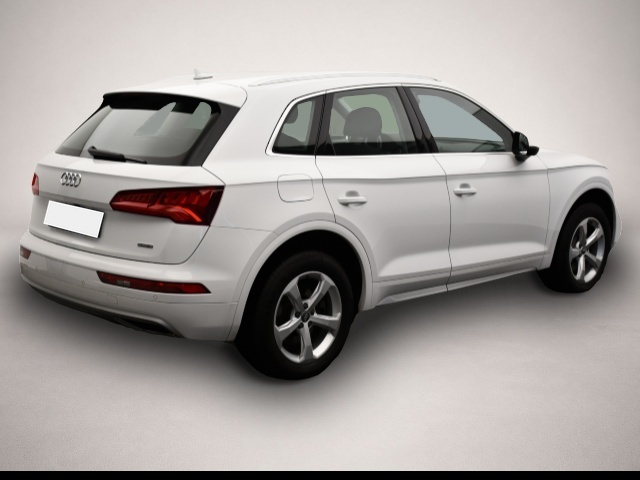 Bild 2 Audi quattro Q5 2.0 TDI S-tronic quattro design AHK/Rückkam/A