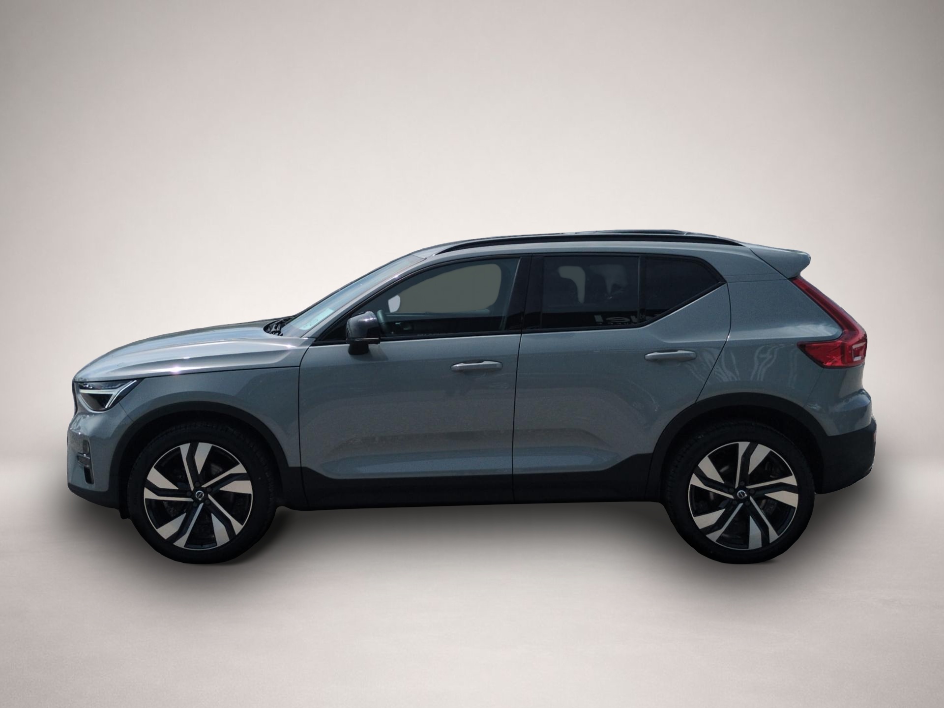 Bild 6 Volvo XC40 XC 40 Plus Dark 2WD Bluetooth LED Klima