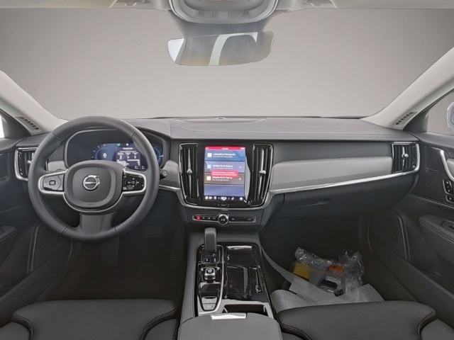 Bild 4 Volvo V90 Kombi Plus Dark Recharge Plug-In Hybrid AWD