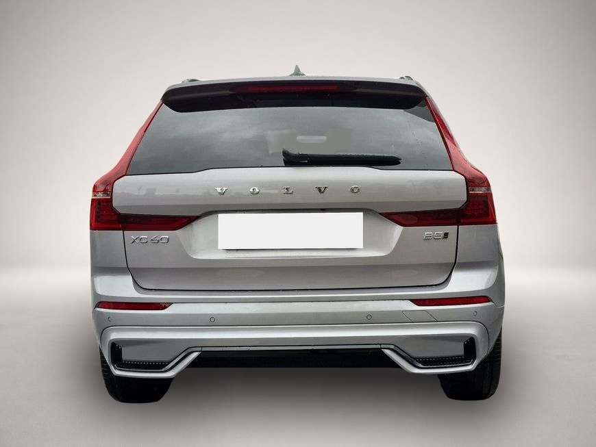 Bild 5 Volvo XC60 B5 B AWD Plus Dark Pano*Head-up*360°View