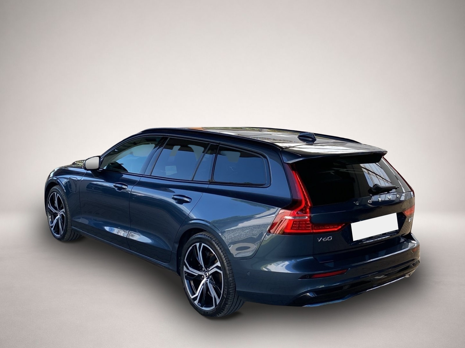 Bild 3 Volvo V60 T8 Ultra Dark Recharge WiPa*LED*DAB*