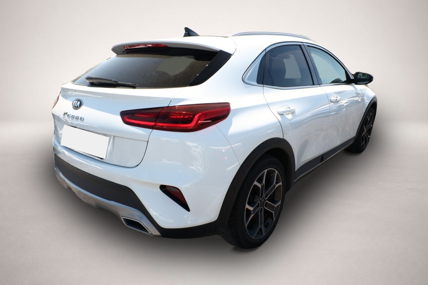 Bild 3 Kia Xceed 1.6 T-GDI 204 DCT Platinum Pano LED Nav