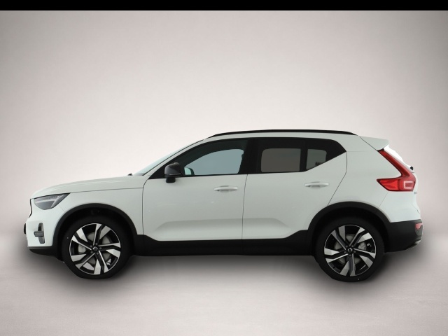Bild 7 Volvo XC40 Plus Dark 2WD B4 20''/Pano Gewerbeaktion