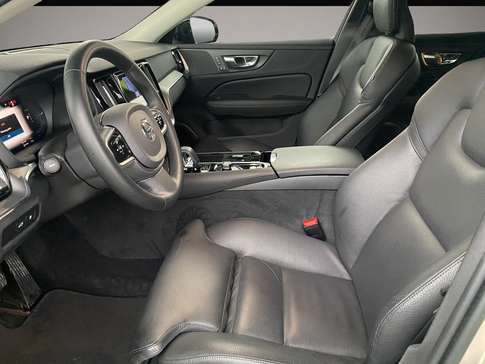Bild 7 Volvo V60 Kombi T8 Plus Dark Recharge WiPa*LED*DAB*