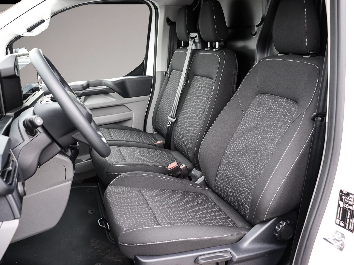 Fotografie 6 des Ford Other Transit Custom V710 Kasten L1 Trend 136PS Ladera