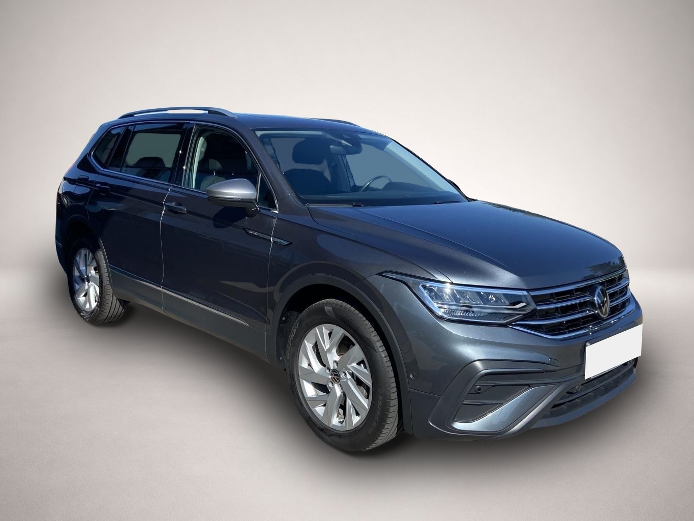 Bild 6 Volkswagen Tiguan Allspace 1.5 TSI DSG LIFE STANDHEIZUNG+PA