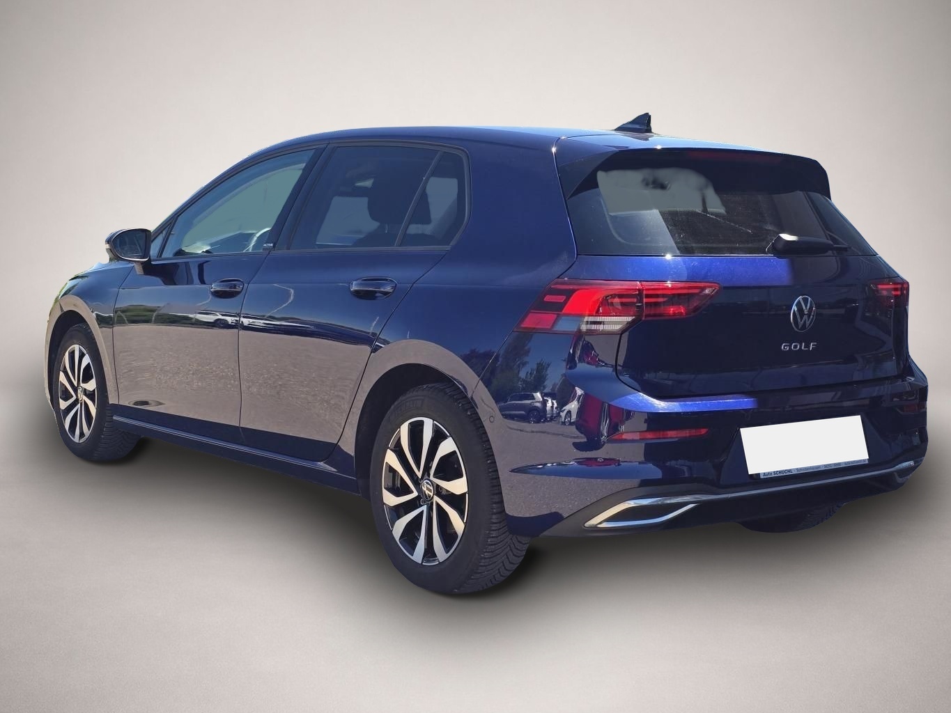 Bild 3 Volkswagen Golf 1.5 TSI LIFE GARANTIE AHK+STANDHEIZUNG+HEAD