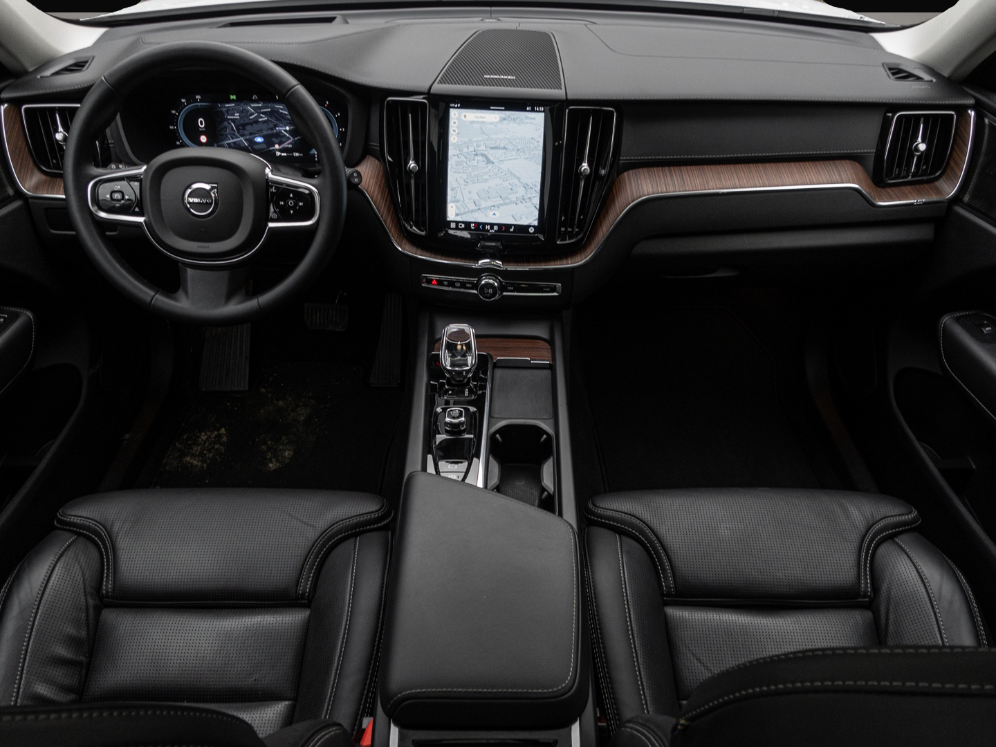 Bild 5 Volvo XC60 Ultimate Dark AWD HUD StandHZG AHK Digitale