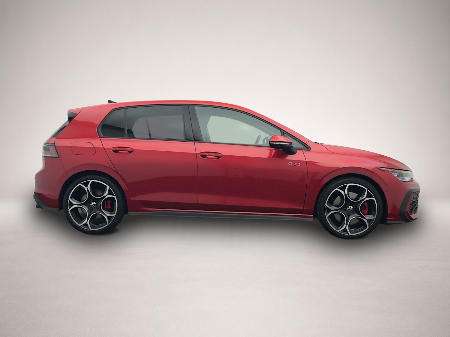 Bild 6 Volkswagen Golf GTI 8 2.0 TSI DSG PANO IQ-LIGHT DCC H&K ALU
