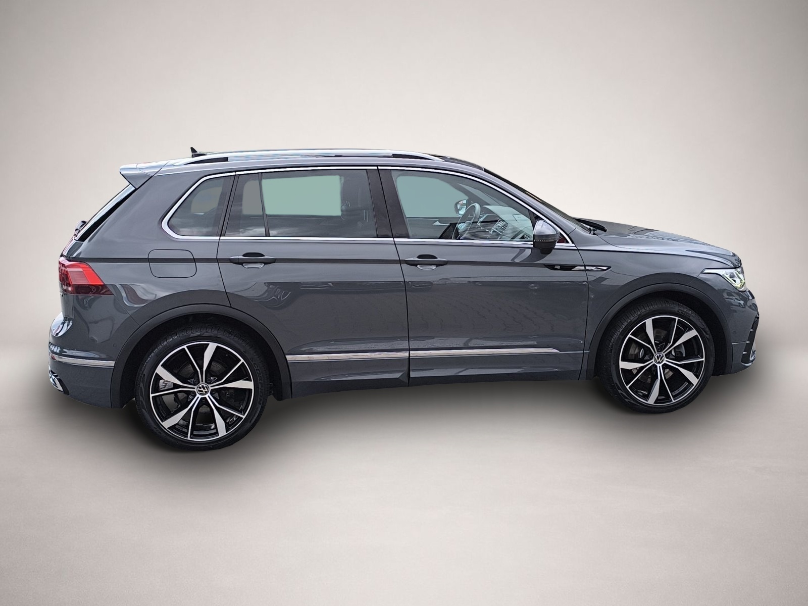 Bild 8 Volkswagen Tiguan 2.0 TDI DSG 4M R-Line AHK MATRIX-LED NAVI