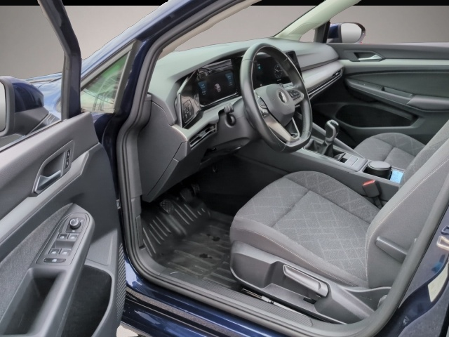 Bild 4 Volkswagen Golf VIII Life 1.5TSI*LED+ Navi R-Kam heizb.Lkr
