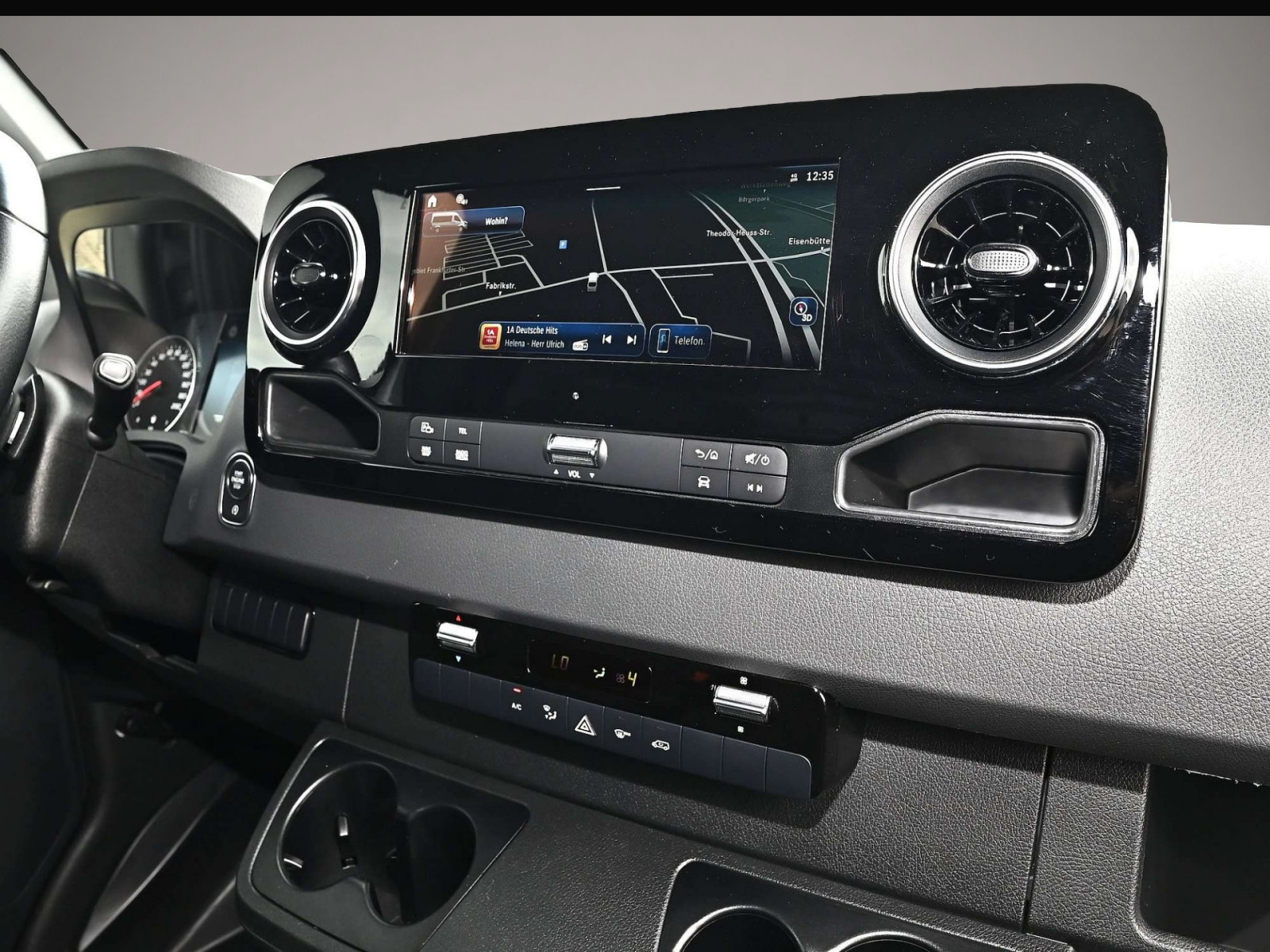 Bild 4 Mercedes-Benz Sprinter