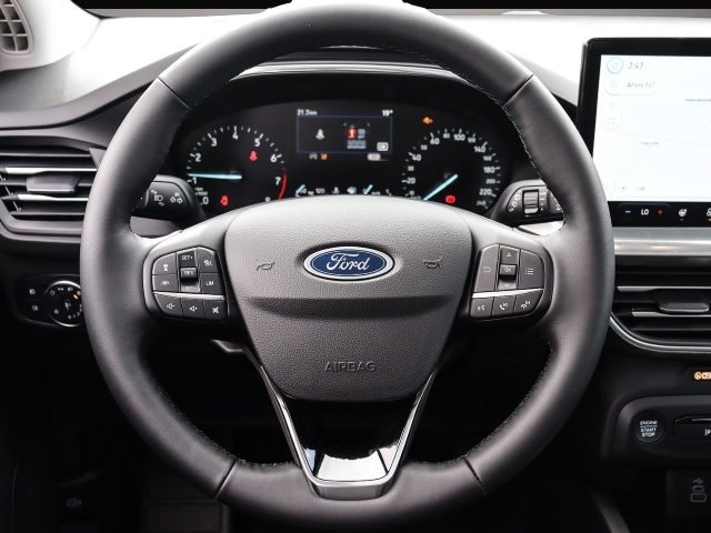 Ford Focus Focus Titanium Edition 155PS Panorama FAP Parkin - Thumbnail 5