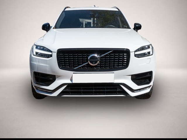 Fotografie 3 des Volvo XC90 Plus Dark AWD B5 Diesel EU6d 7-Sitzer AD St