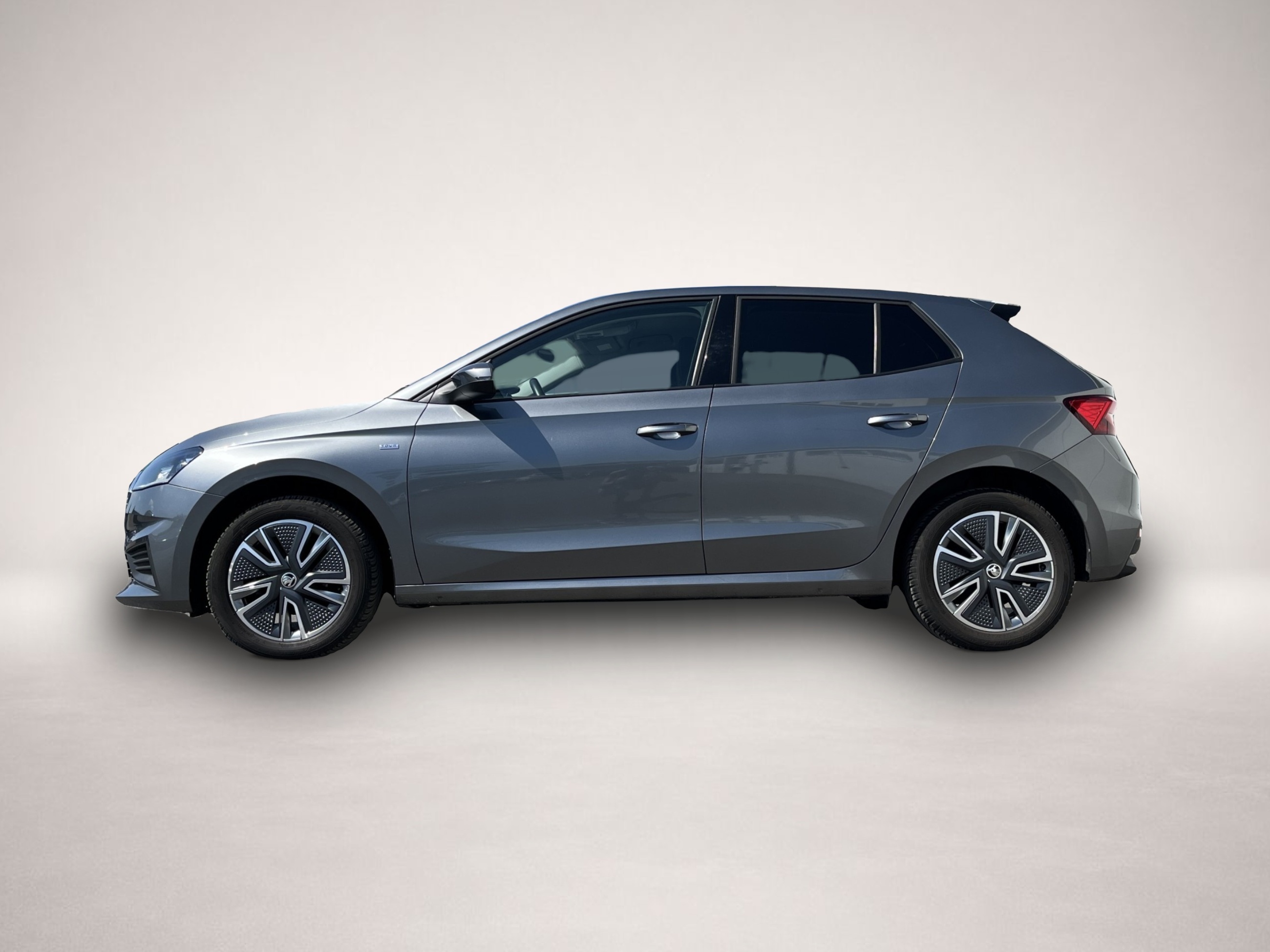Fotografie 1 des Skoda Fabia 1.0 TSI Tour Navi 106¤ m.20% Anz. LED RFK