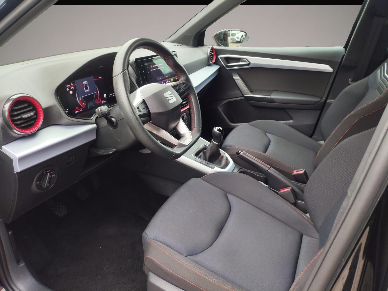 Bild 5 Seat Arona 1.0 TSI FR Navi LED SHZ PDC DAB