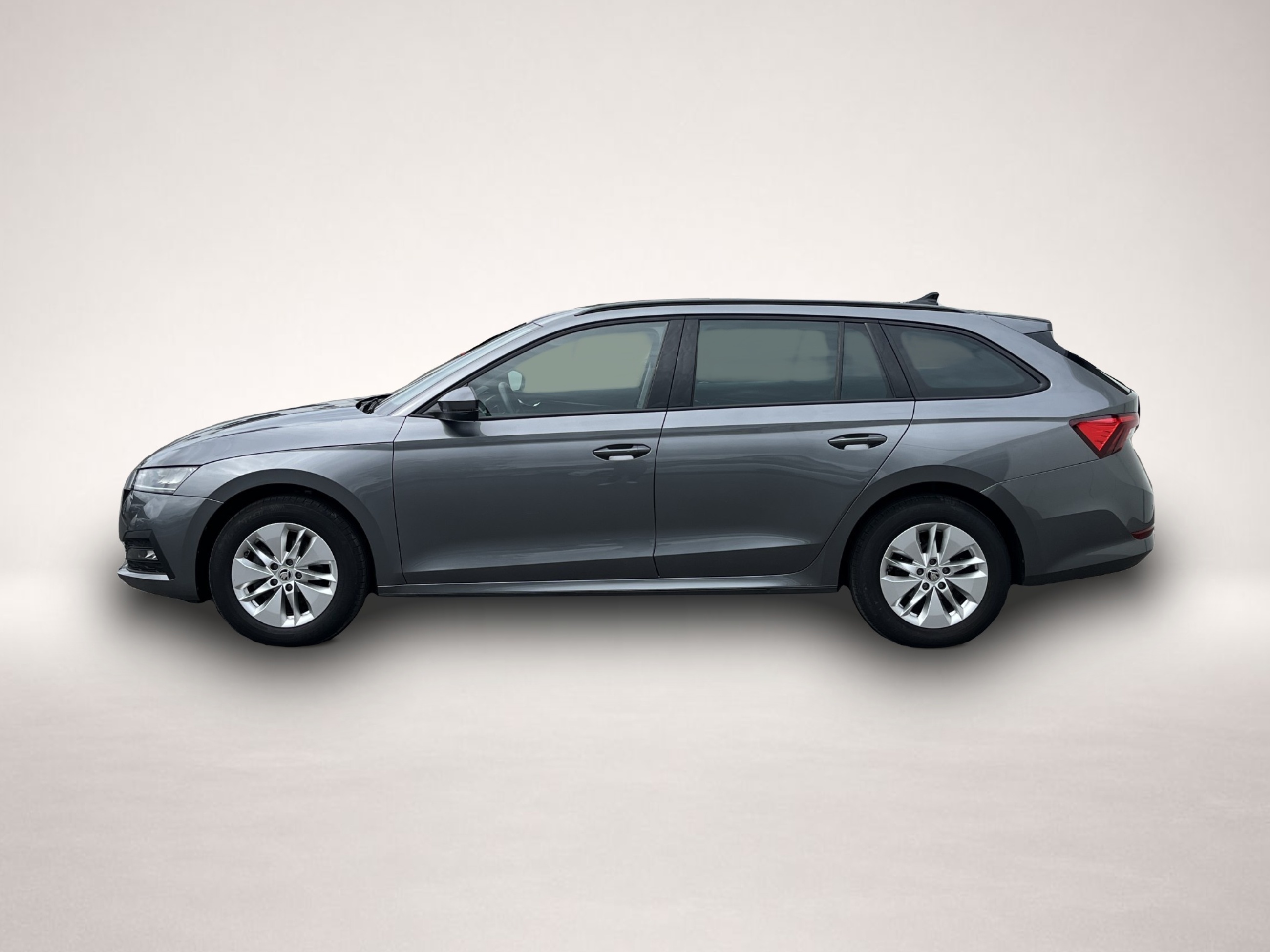 Bild 2 Skoda Octavia Combi 2.0 TDI DSG Blackline 156¤ m.20% A