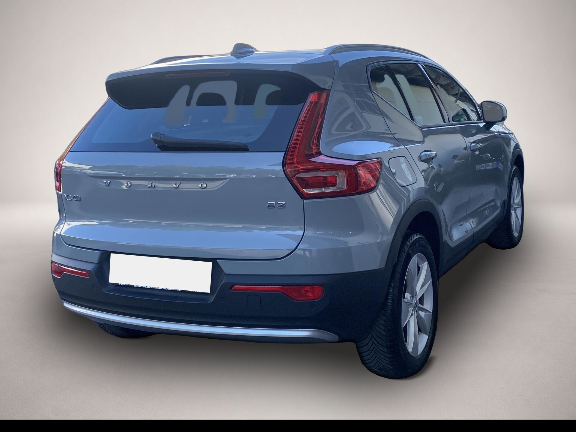 Fotografie 3 des Volvo XC40 XC 40 Core 2WD Bluetooth Navi LED Klima