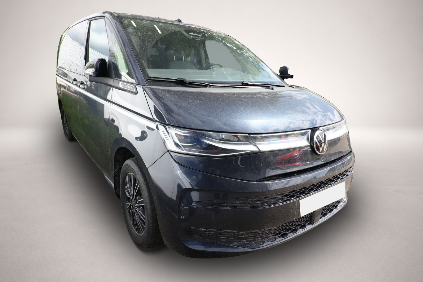 Bild 2 Volkswagen T7 Multivan L2 Style Tisch Matrix Nav eHK Keyl