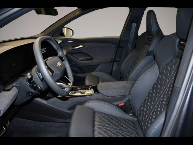 Bild 3 Audi Q6 e-tron quattro Luft/Matrix/B+O/Pano