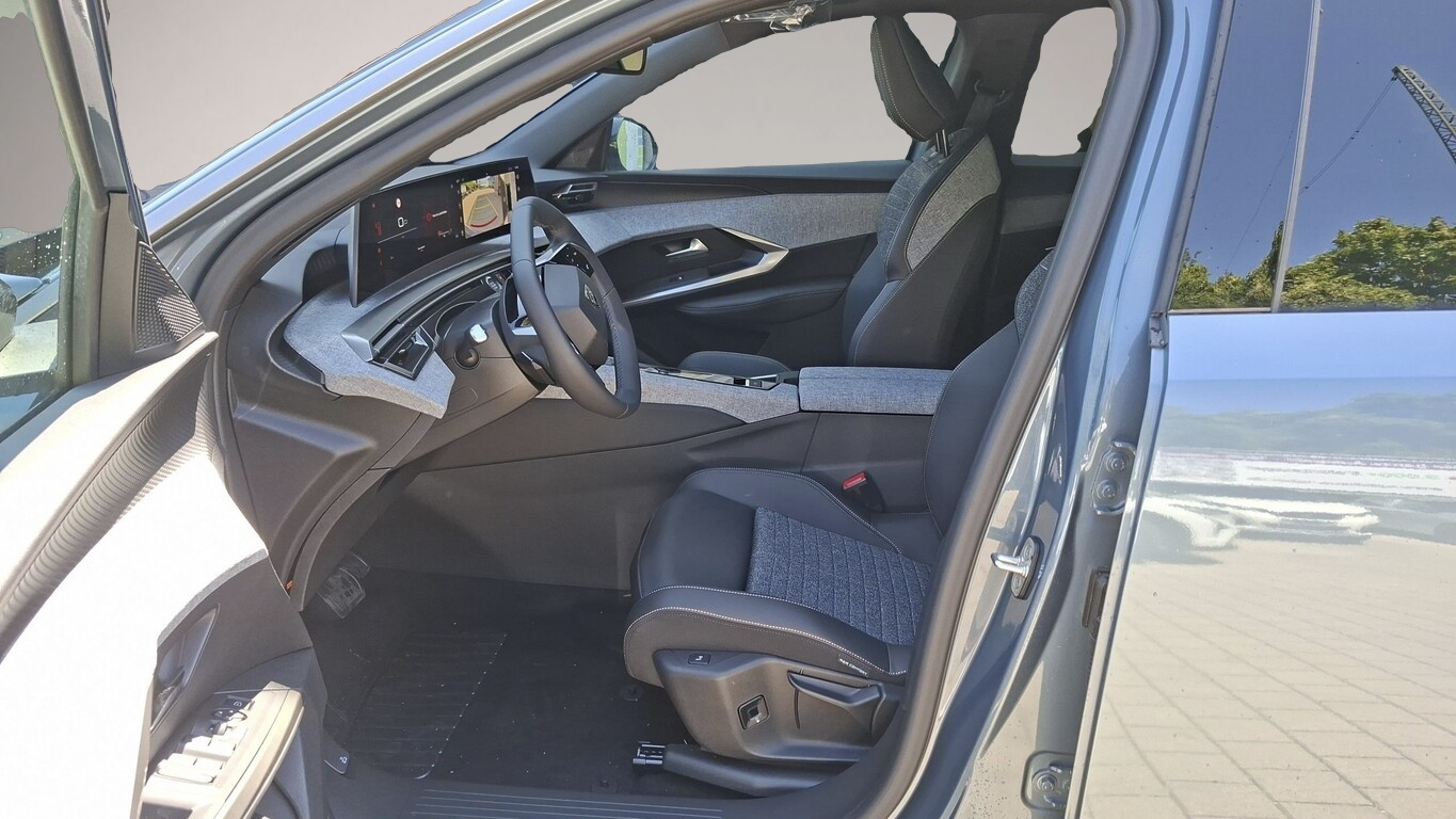 Bild 5 Peugeot 3008 Hybrid Allure ACC 21