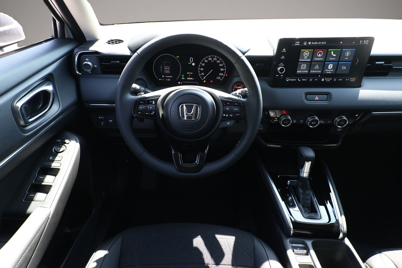 Bild 6 Honda HR-V e:HEV Advance LED Nav eHK ACC SHZ LHZ Keyl