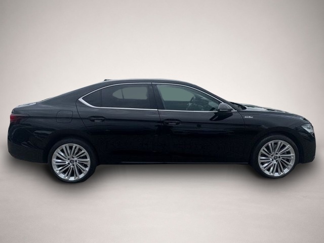 Fotografie 6 des Skoda Superb Limousine 2.0 TSI DSG 4x4 L&K