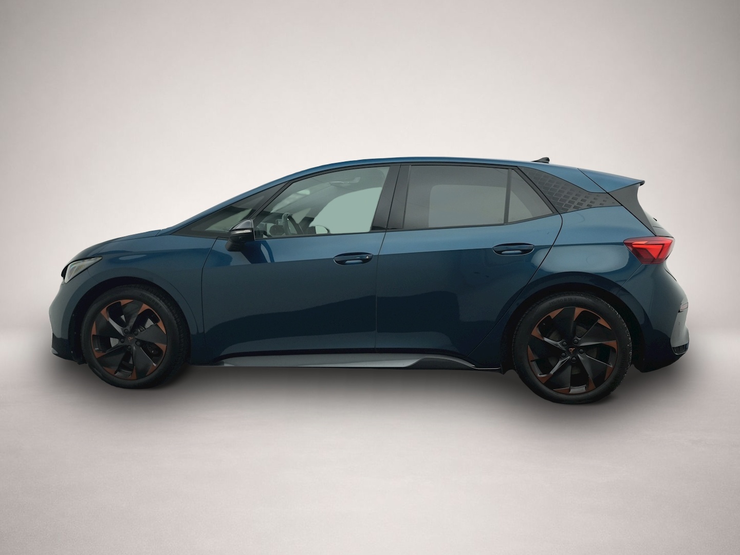 Bild 2 Cupra Born eBoost PANO HuD LED NAVI ACC