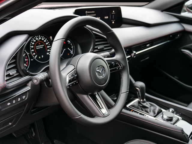 Bild 3 Mazda 3 2025 2.5L e-SKYACTIV G 140ps 6AT FWD Homura
