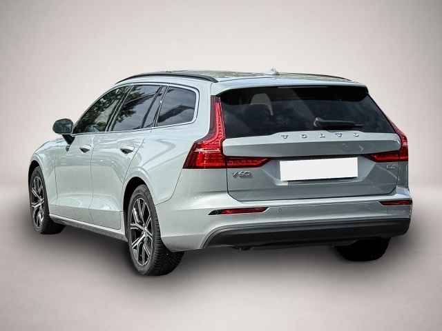 Volvo V60 V60 Kombi Core B4 Benzin EU6d AHK Digitales Cock - Thumbnail 2