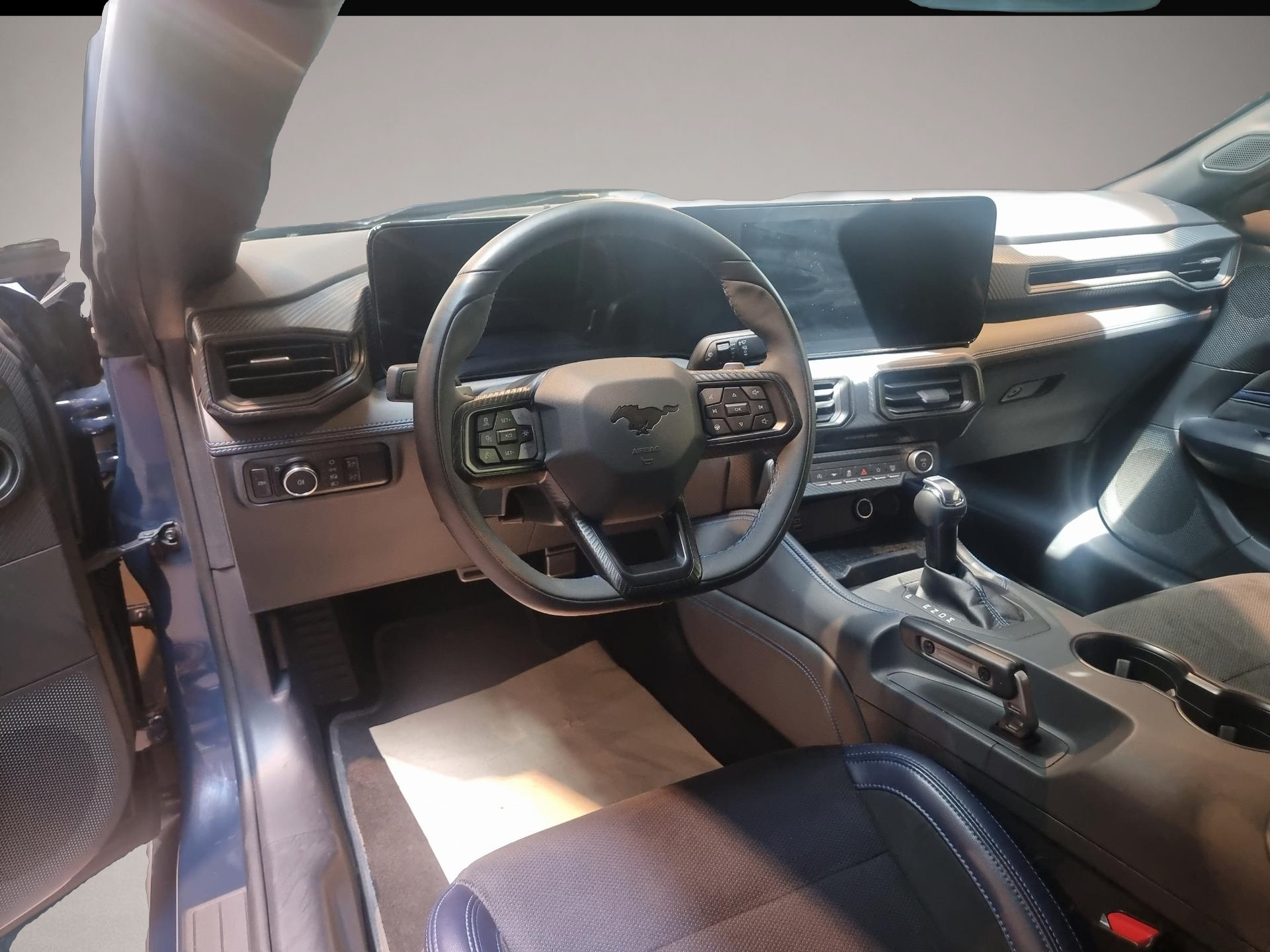 Bild 7 Ford Mustang 5.0 Ti-VCT V8 334 kW Dark Horse Bluetoot