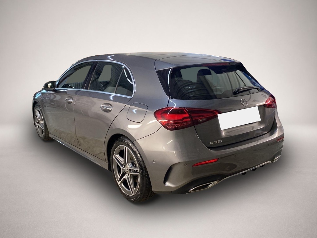 Fotografie des Mercedes-Benz A 180 AMG Line 7G Tronic*Navi*DAB*KeyGo*MBUX*