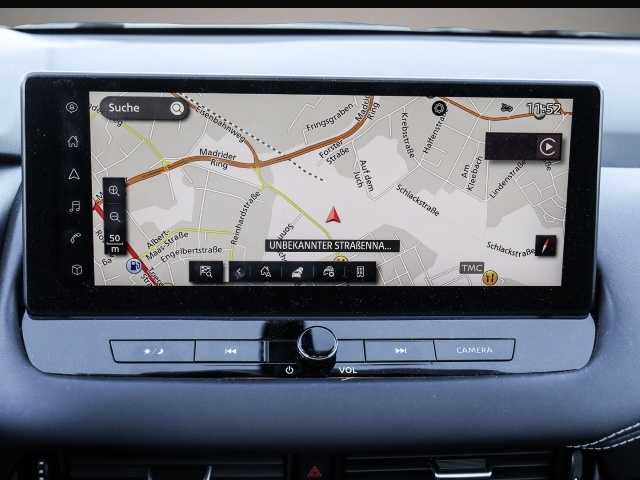 Bild 7 Nissan Qashqai Tekna HUD Panorama Navi 360 Kamera LED A