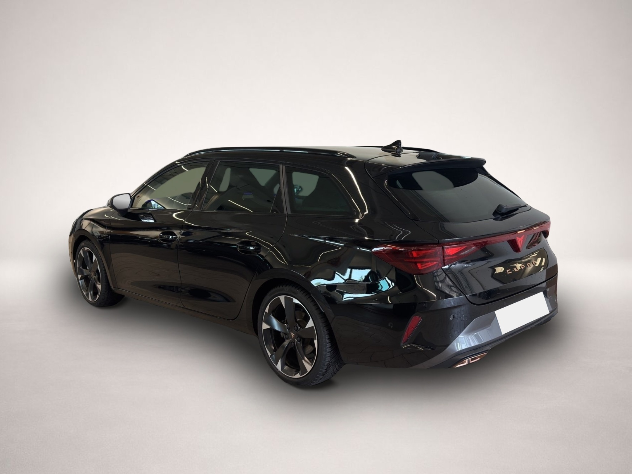 Bild 4 Cupra Leon SP 1.5 e-Hybrid DSG ab 419.- EUR mtl. 1000.