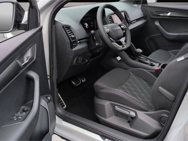 Bild 4 Skoda Karoq SPORTLINE 1.5TSI*DSG AHK Panodach ACC 19*