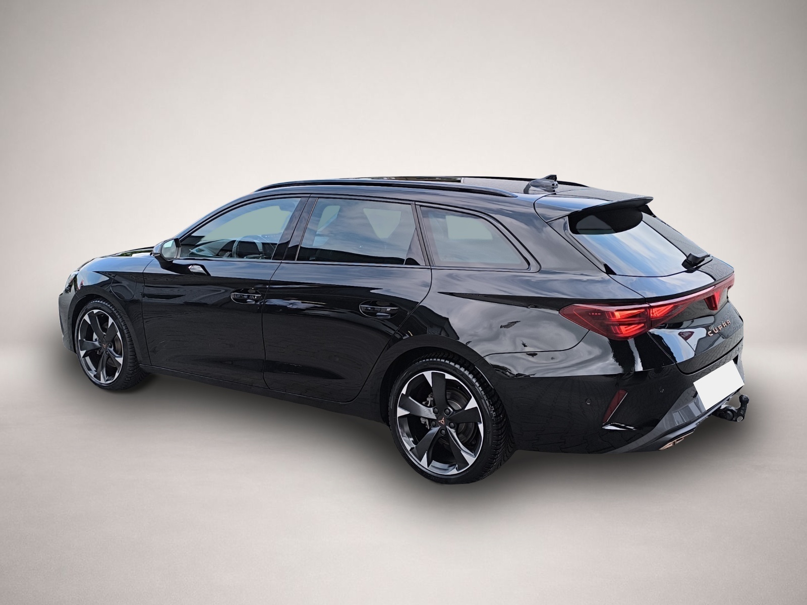Bild 4 Cupra Leon SP 1.5 e-Hybrid DSG LED AHK NAVI ACC SIDEAS