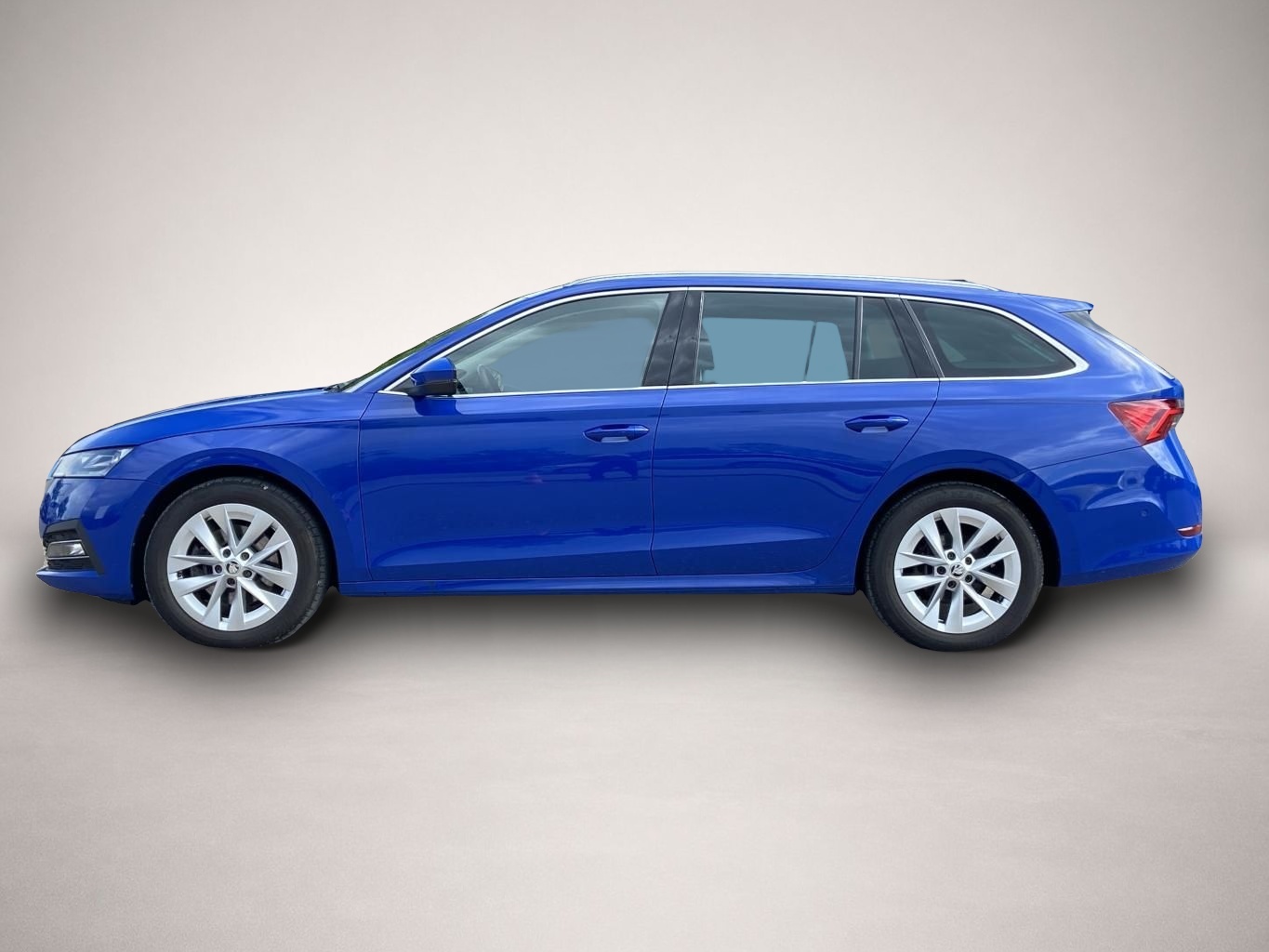 Bild 2 Skoda Octavia Combi 2.0 TDI DSG 4x4 Style STANDHEIZUNG
