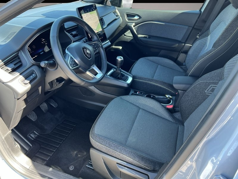 Bild 4 Renault Captur TCe 140 Techno SHZ+NAVI+RFK+LED